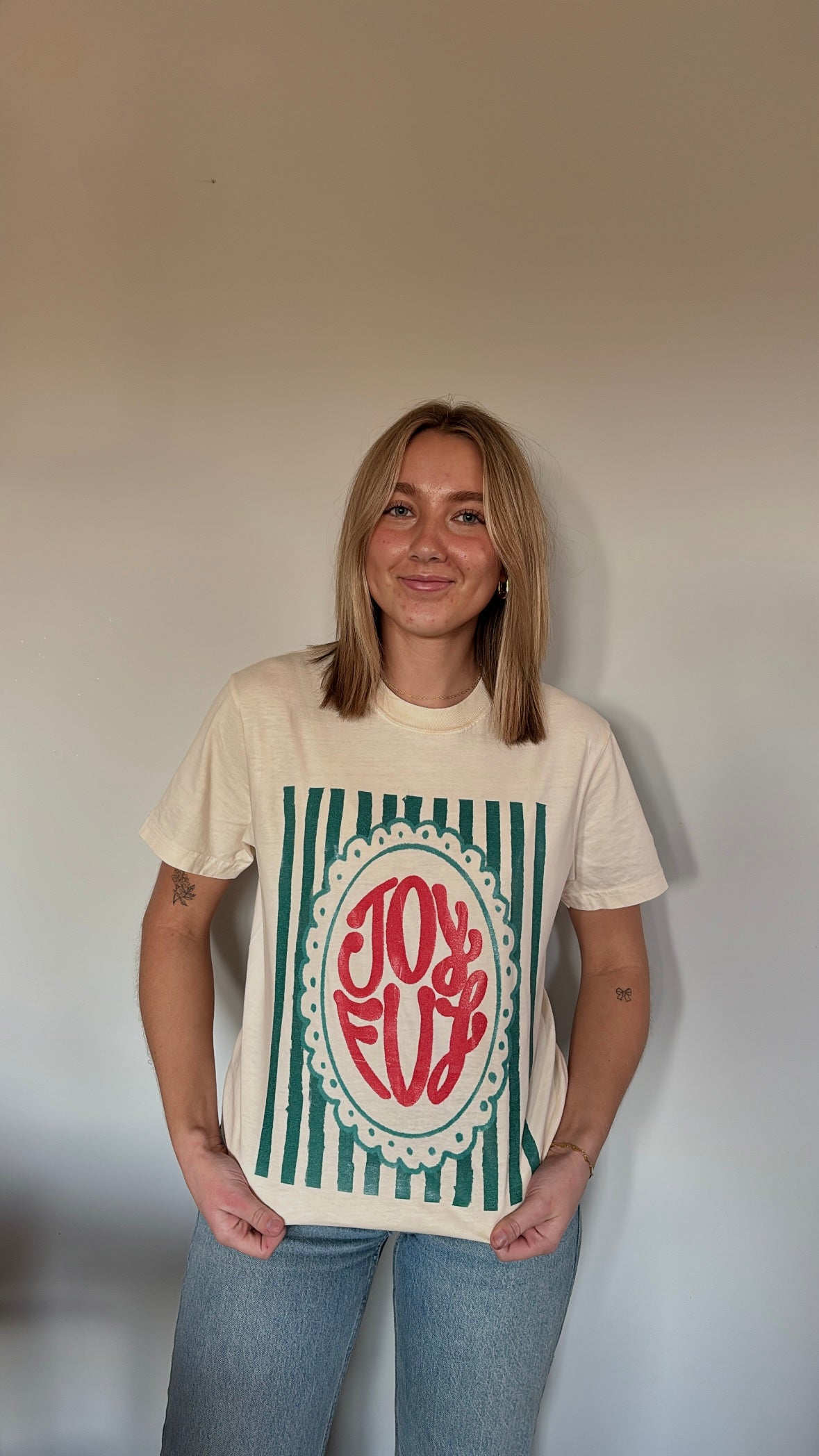 joyful christmas tee